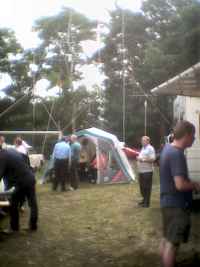 Antennenwald im " Ernst-Klo&szlig;-Stadion"